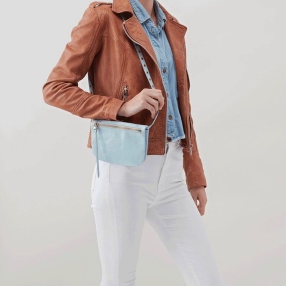 Authentic HOBO Leather fold over belt bag /Crosby - Picture 4 of 16